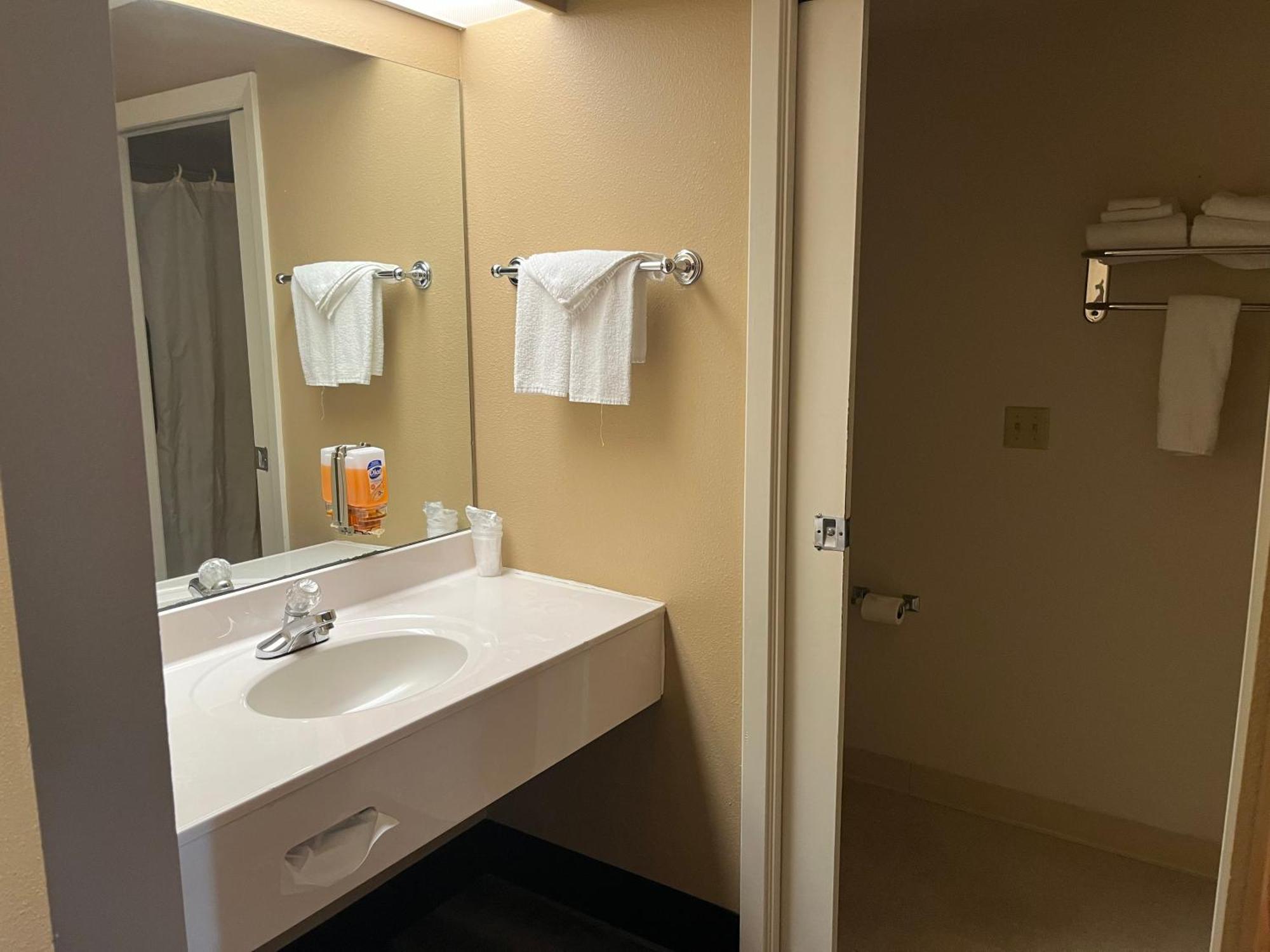 Americas Best Value Inn Kalispell Luaran gambar